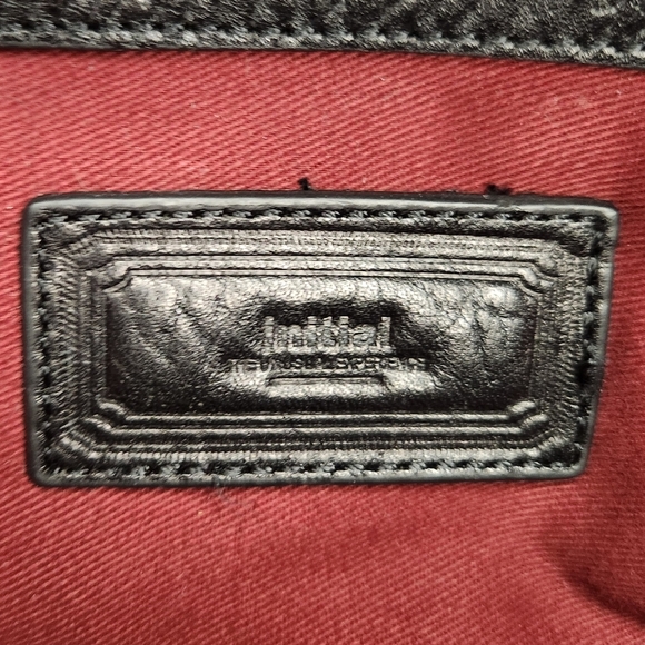 Black Leather Curduroy Travel Bag - Picture 13 of 16